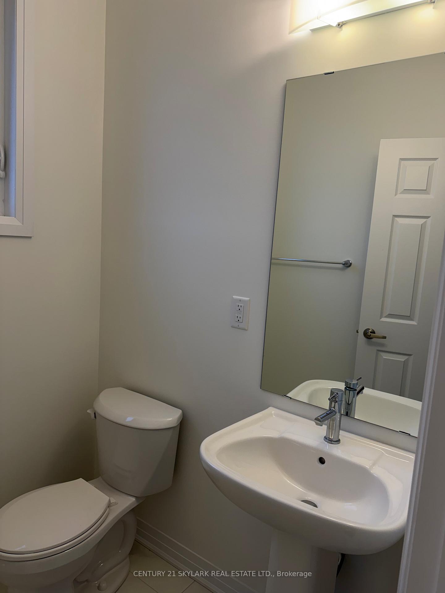 Photo 6 of 174 Aviron Crescent, Welland, Dain City — HOMEH