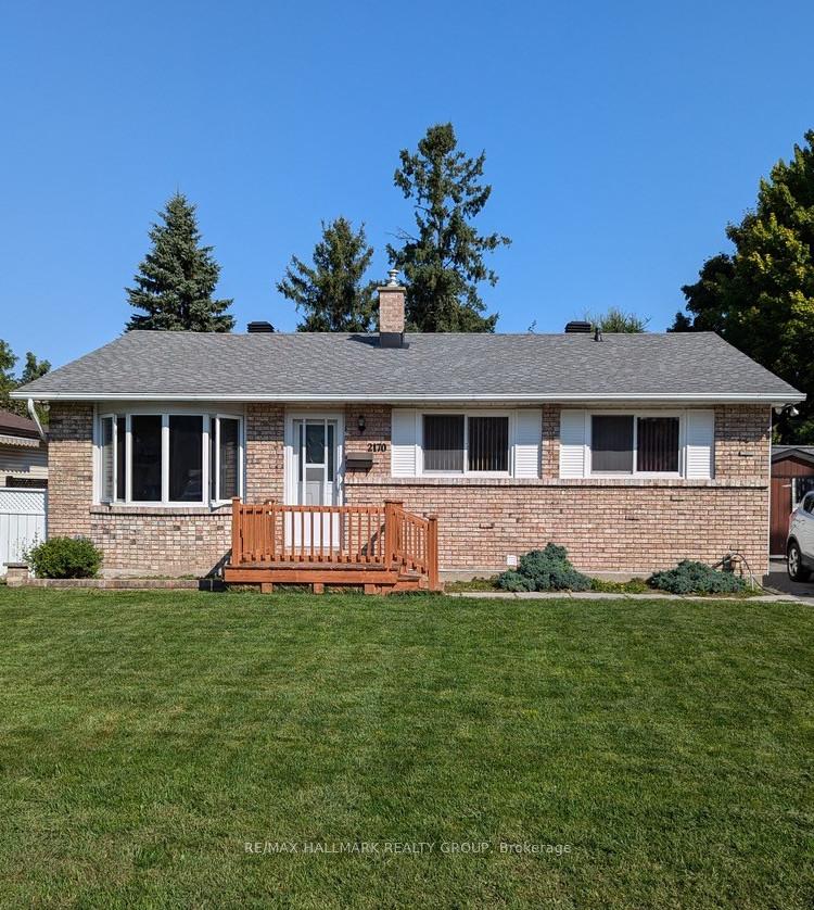 Photo 2 of 2170 Monson Crescent, Ottawa, Beacon Hill North — HOMEH