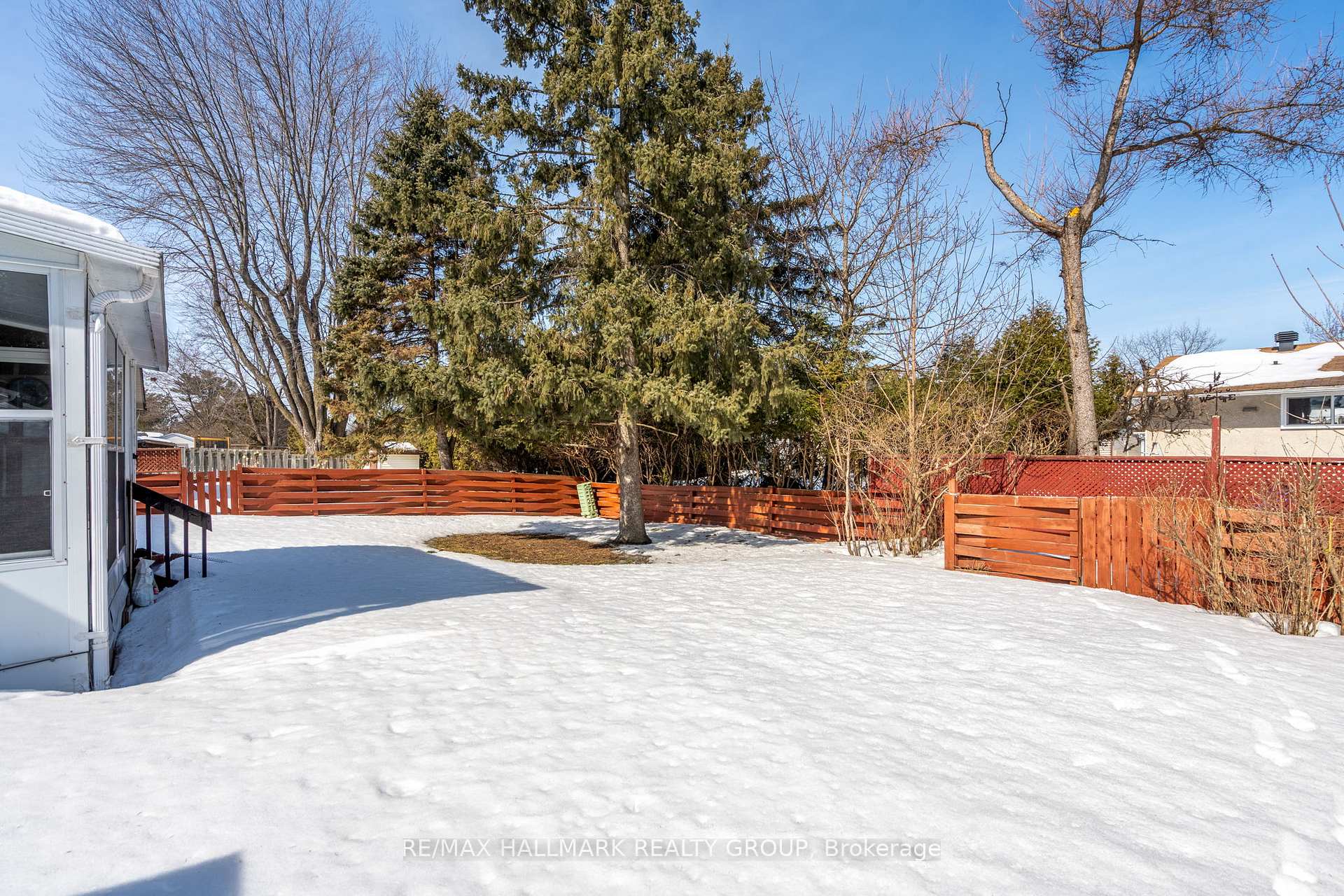Photo 22 of 2170 Monson Crescent, Ottawa, Beacon Hill North — HOMEH