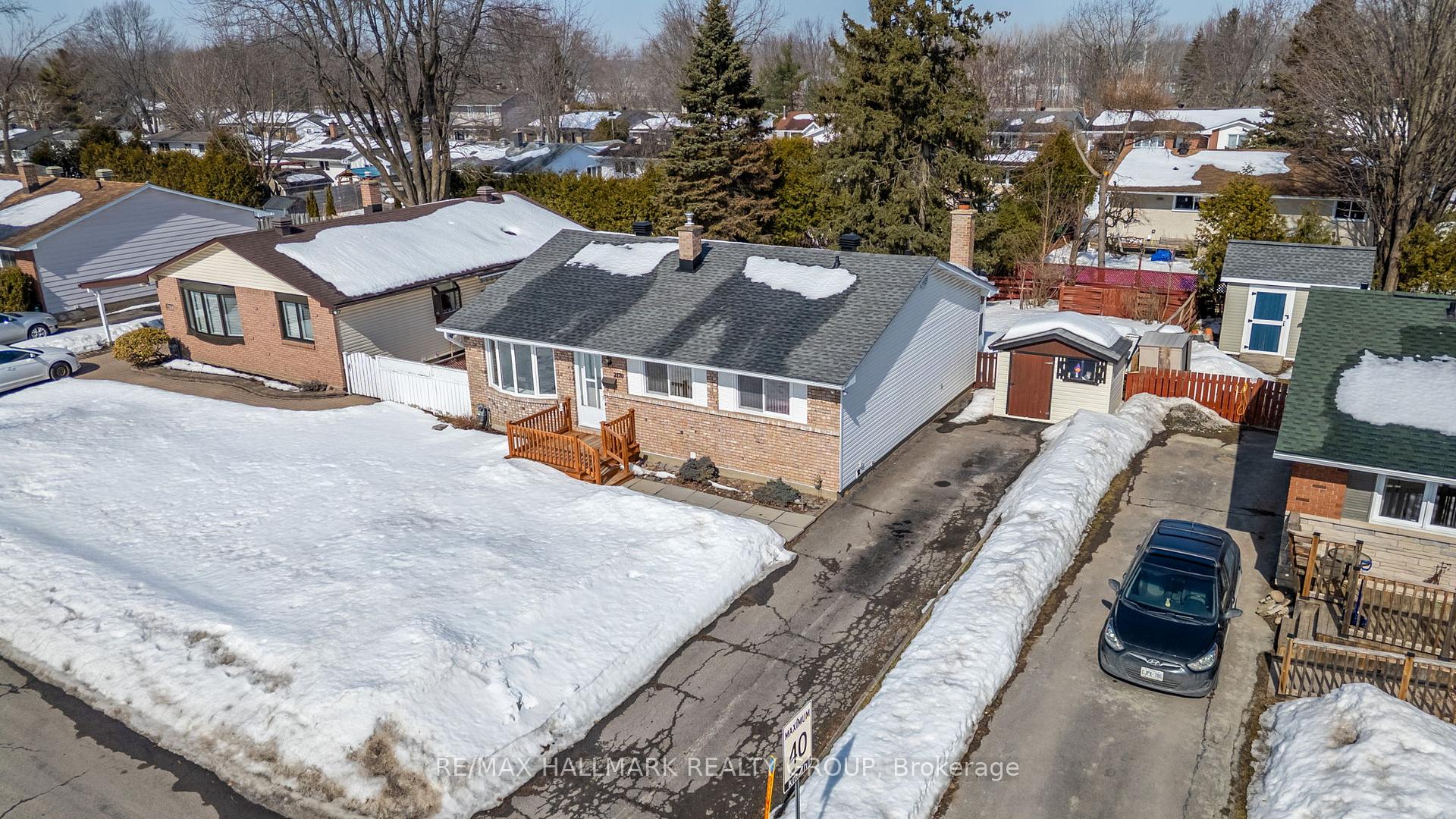 Photo 23 of 2170 Monson Crescent, Ottawa, Beacon Hill North — HOMEH