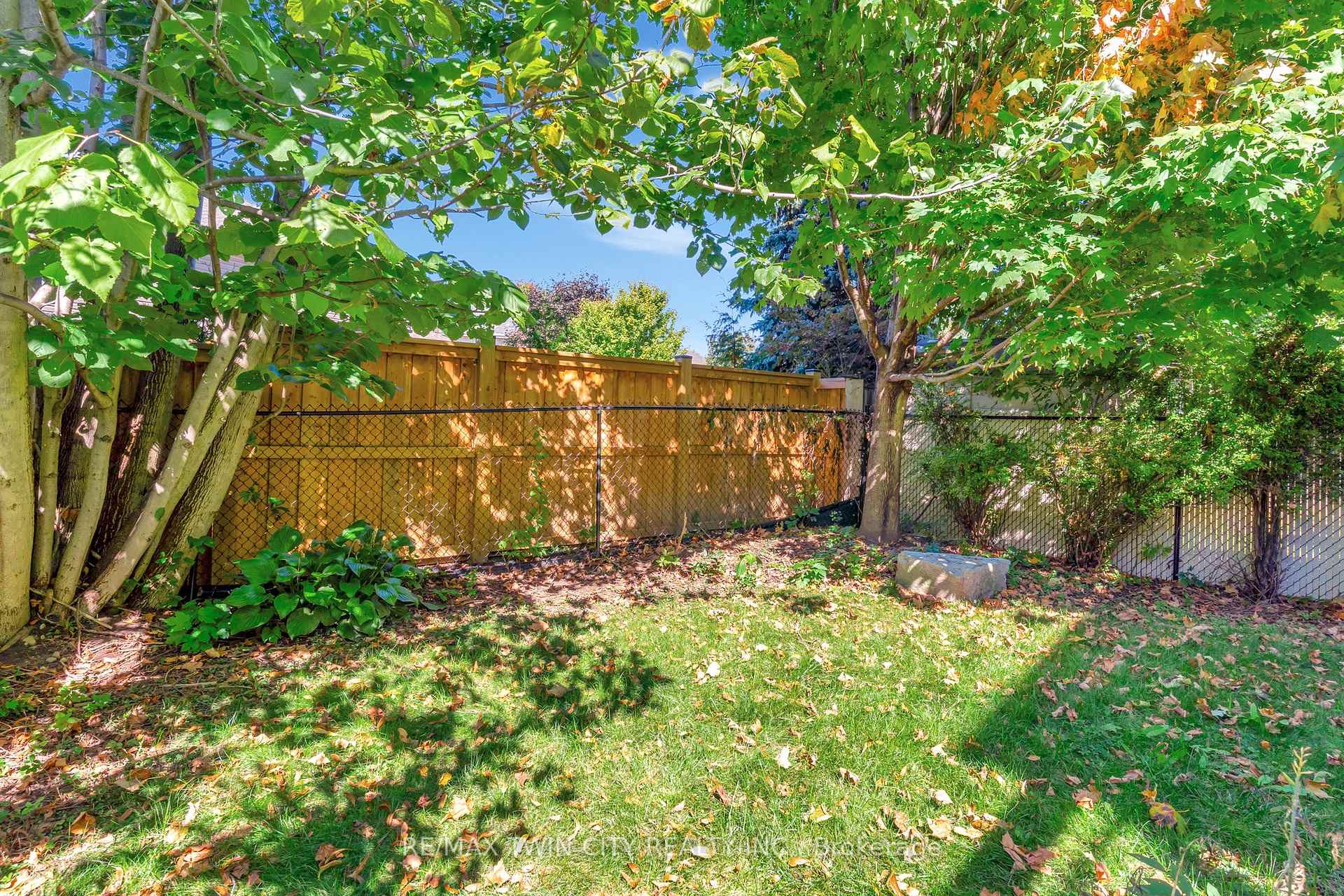 Photo 51 of 357 Auburn Drive, Waterloo, Lexington — HOMEH