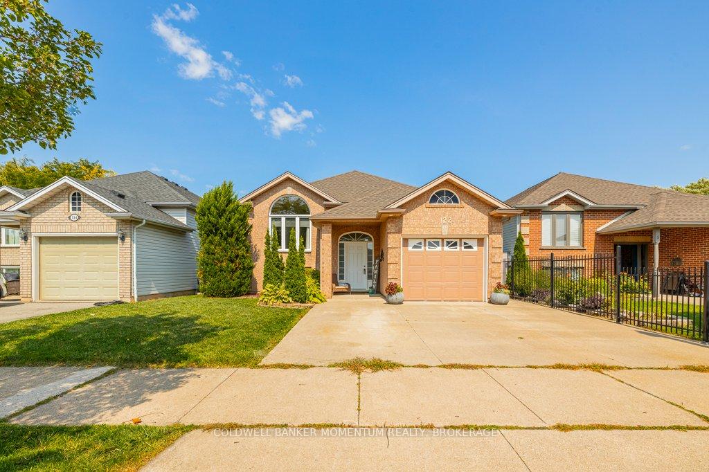 Photo 3 of 122 Gretel Drive, Welland, N. Welland — HOMEH