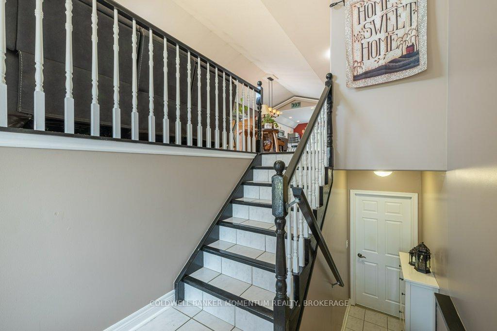 Photo 6 of 122 Gretel Drive, Welland, N. Welland — HOMEH