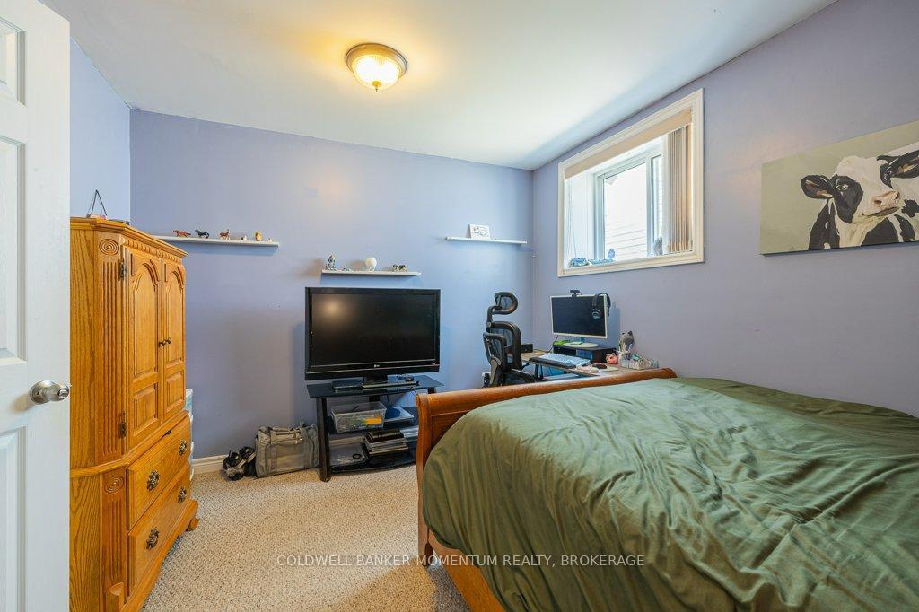 Photo 36 of 122 Gretel Drive, Welland, N. Welland — HOMEH