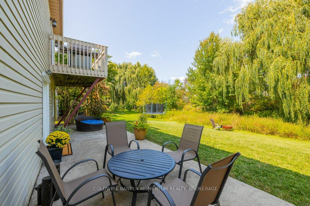 Photo 37 of 122 Gretel Drive, Welland, N. Welland — HOMEH