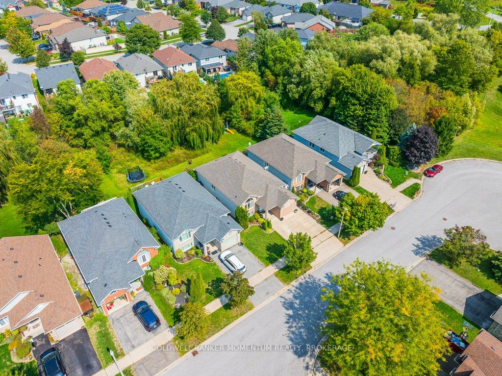 Photo 42 of 122 Gretel Drive, Welland, N. Welland — HOMEH