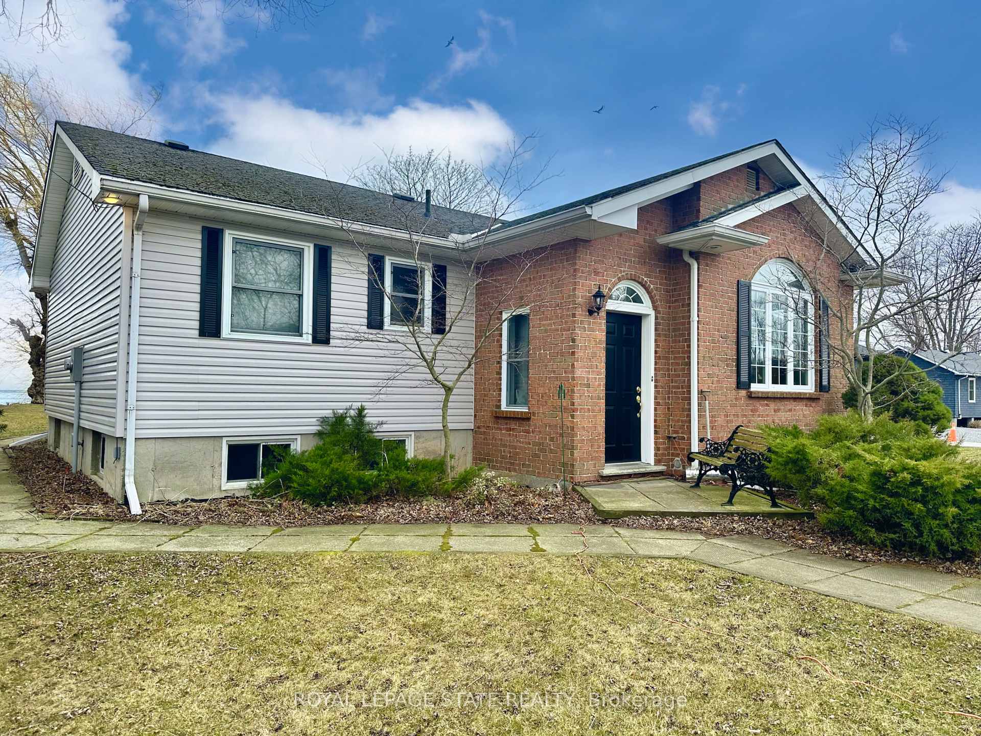 Photo 1 of 12529 Lakeshore Road, Wainfleet, Lakeshore — HOMEH