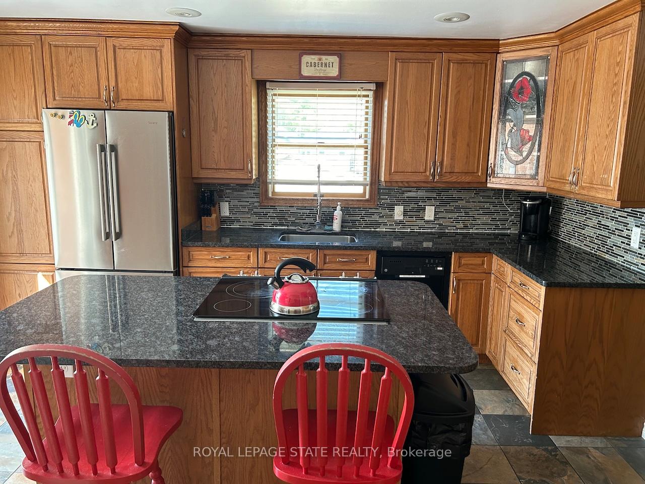 Photo 10 of 12529 Lakeshore Road, Wainfleet, Lakeshore — HOMEH