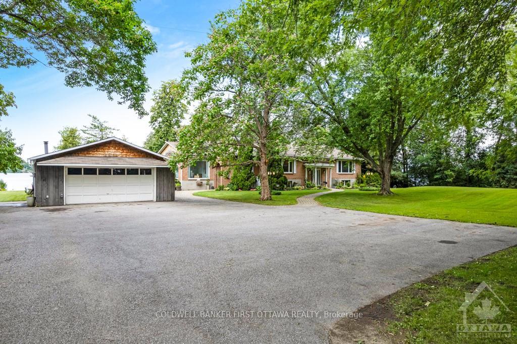 Photo 2 of 3108 Beckwith 9TH Line, Beckwith, Beckwith Twp — HOMEH