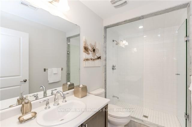Photo 6 of 32 Crimson Forest Drive, Vaughan, Patterson — HOMEH