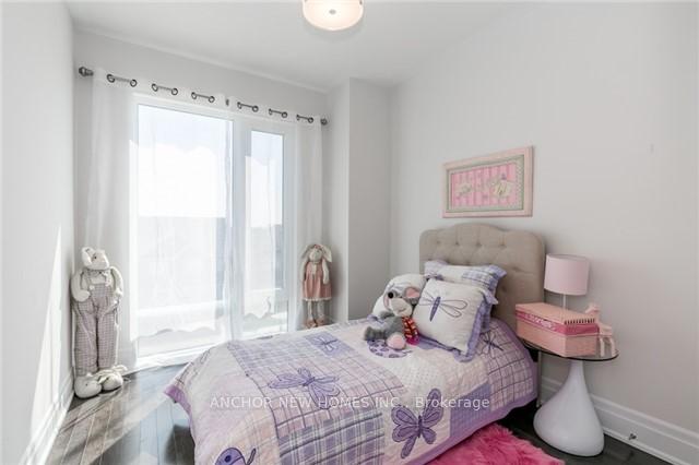 Photo 15 of 32 Crimson Forest Drive, Vaughan, Patterson — HOMEH
