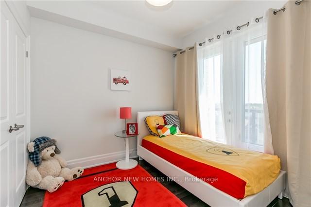 Photo 17 of 32 Crimson Forest Drive, Vaughan, Patterson — HOMEH