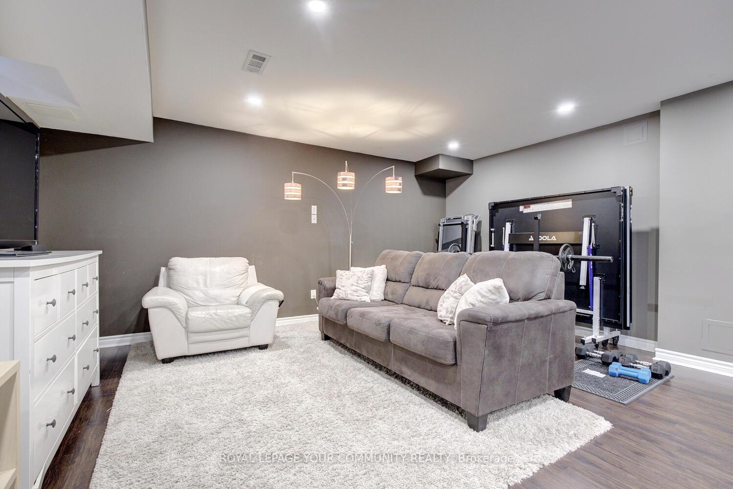 Photo 42 of 4 Alex Black Street, Vaughan, Patterson — HOMEH