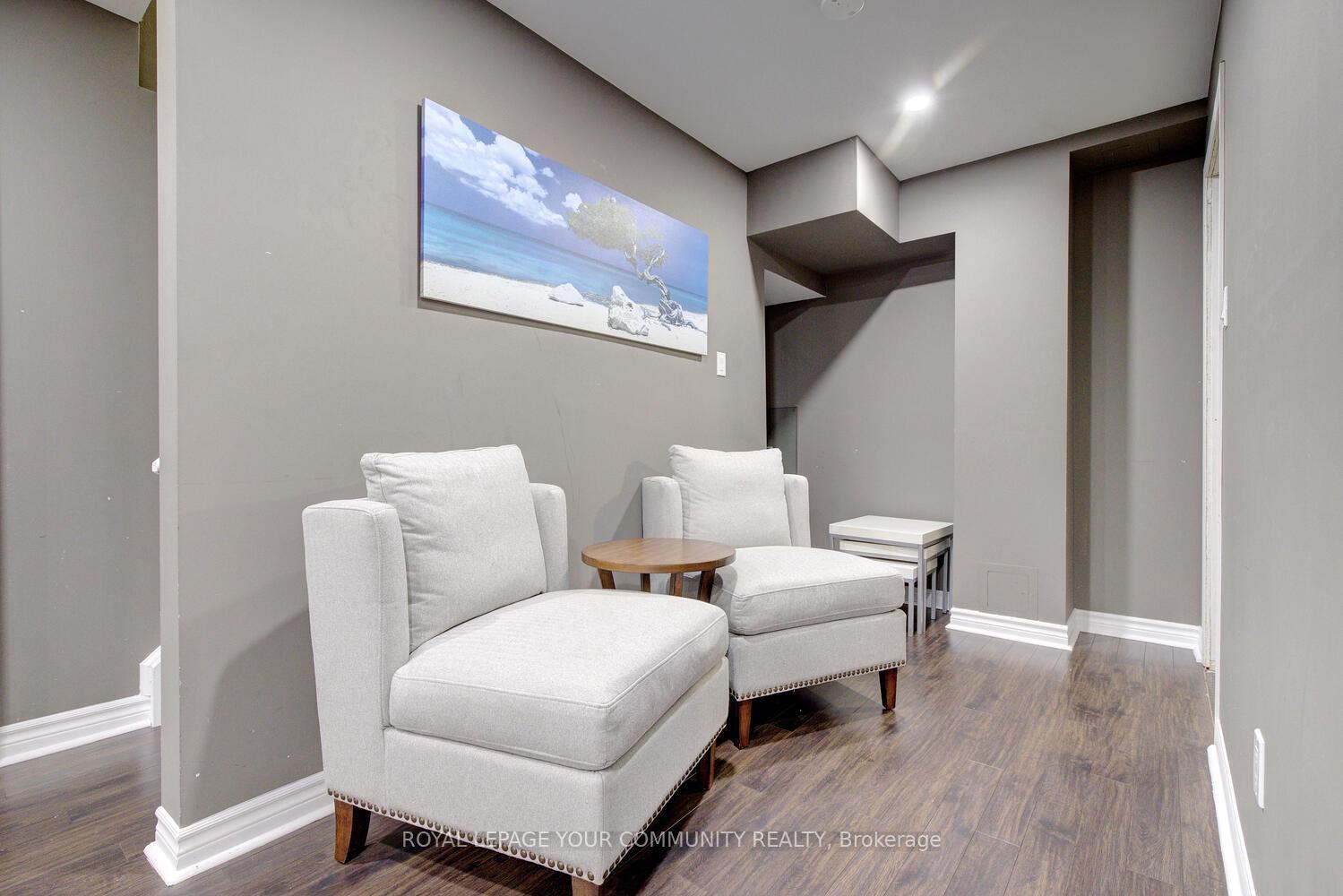 Photo 44 of 4 Alex Black Street, Vaughan, Patterson — HOMEH