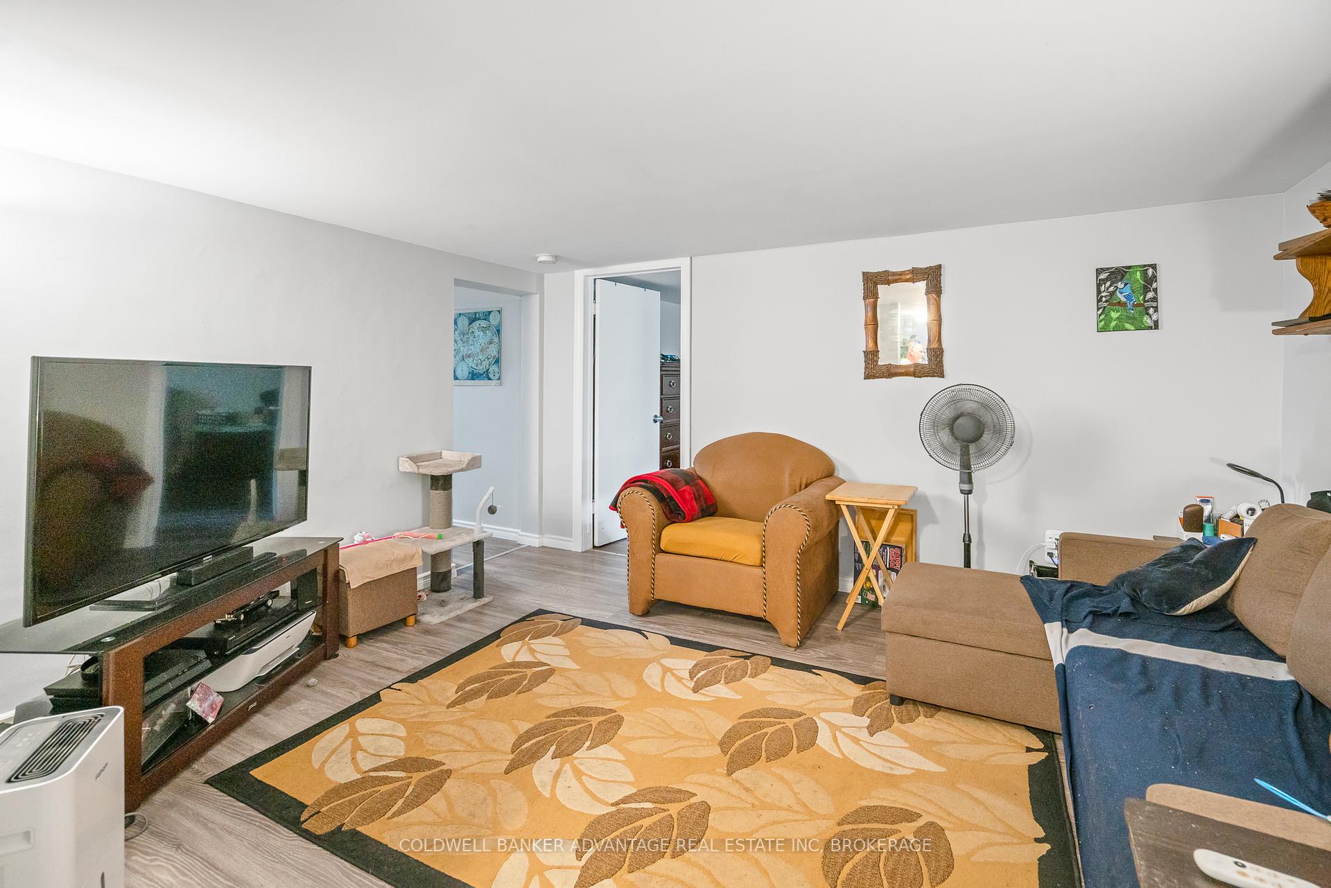 Photo 6 of 51 Lyons Avenue, Welland, Lincoln/Crowland — HOMEH