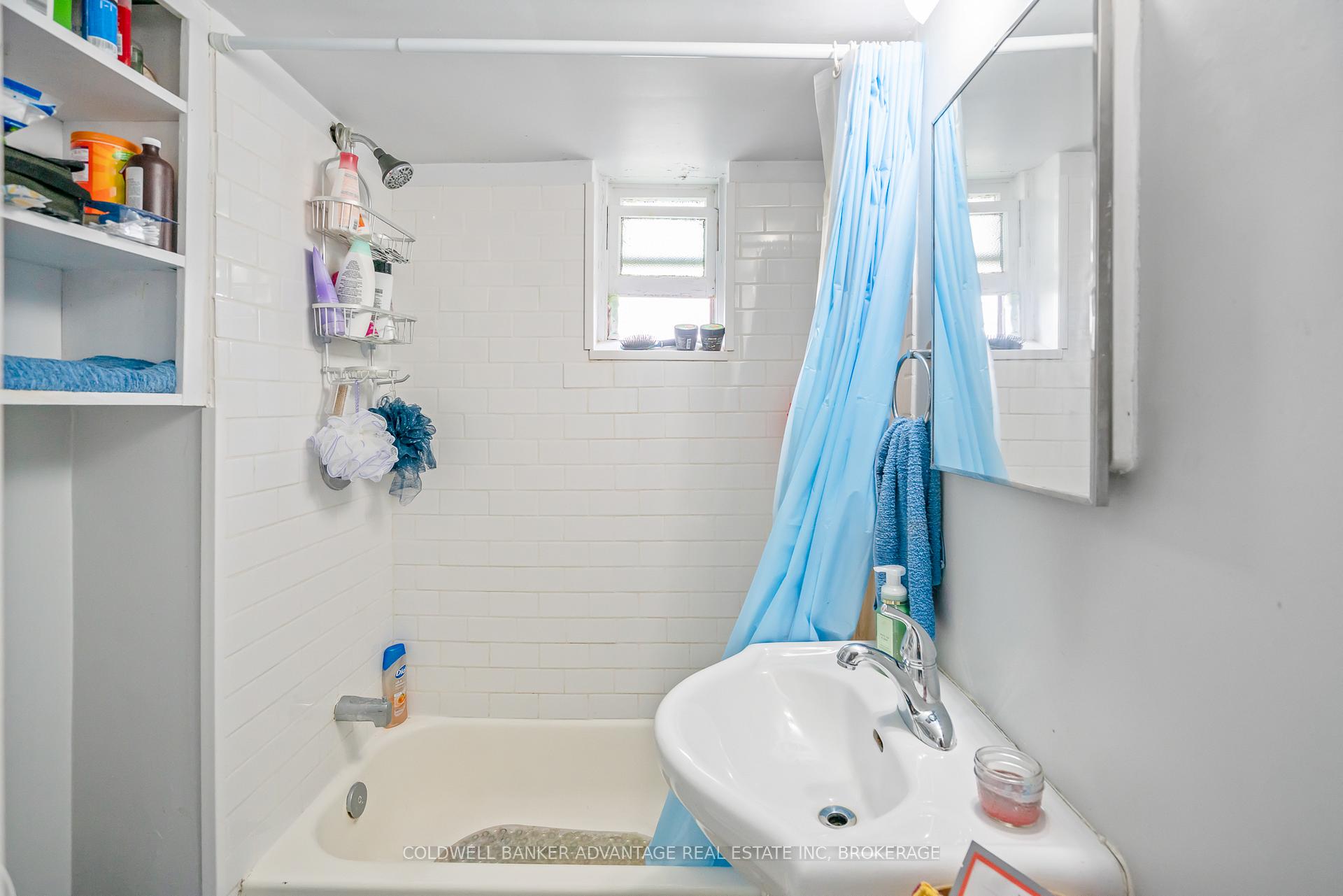 Photo 10 of 51 Lyons Avenue, Welland, Lincoln/Crowland — HOMEH