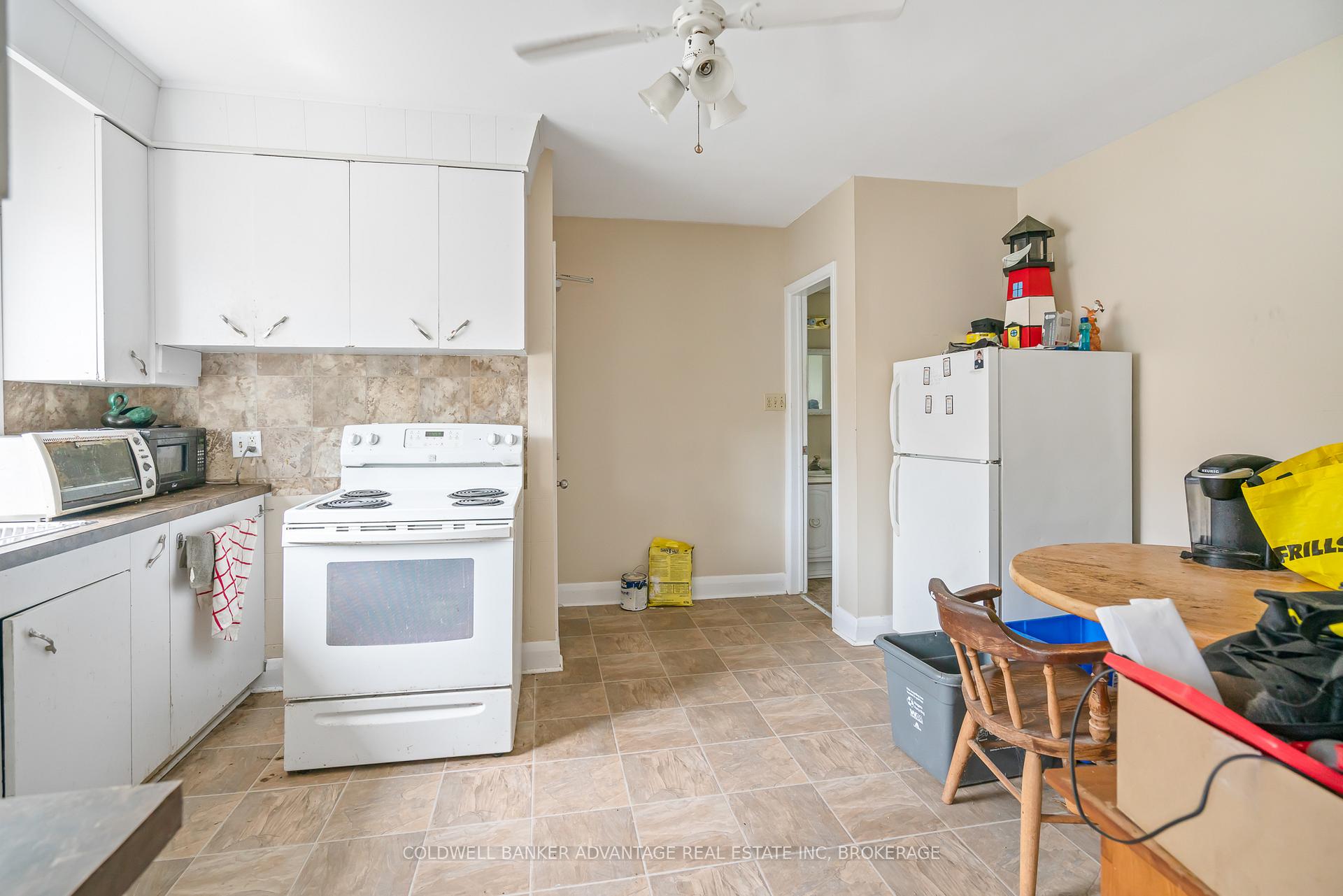 Photo 11 of 51 Lyons Avenue, Welland, Lincoln/Crowland — HOMEH