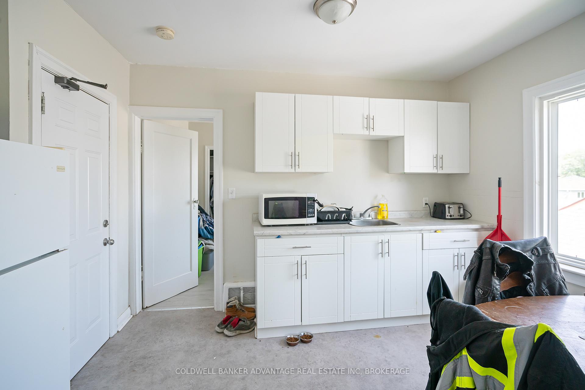Photo 23 of 51 Lyons Avenue, Welland, Lincoln/Crowland — HOMEH