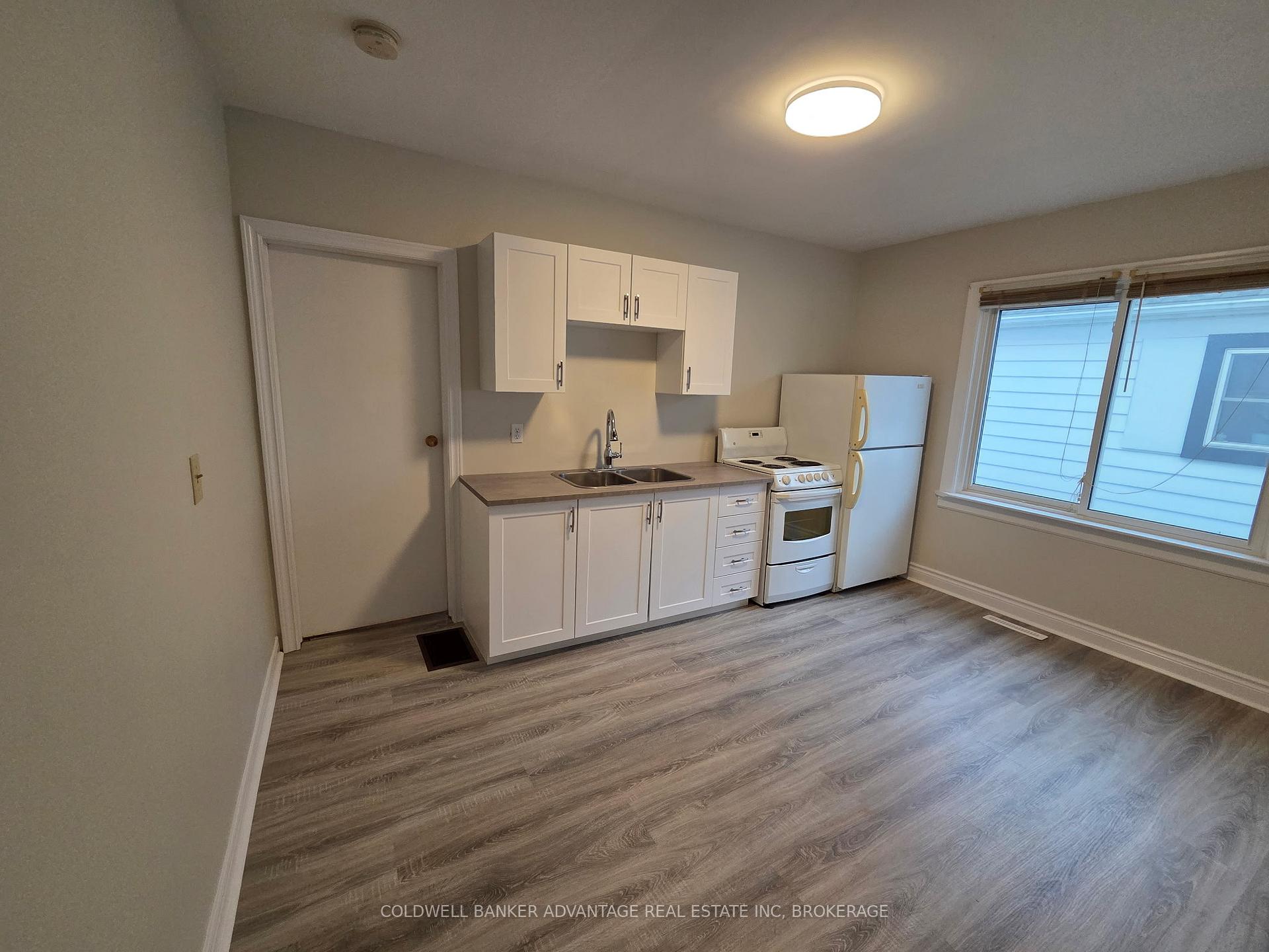 Photo 50 of 51 Lyons Avenue, Welland, Lincoln/Crowland — HOMEH