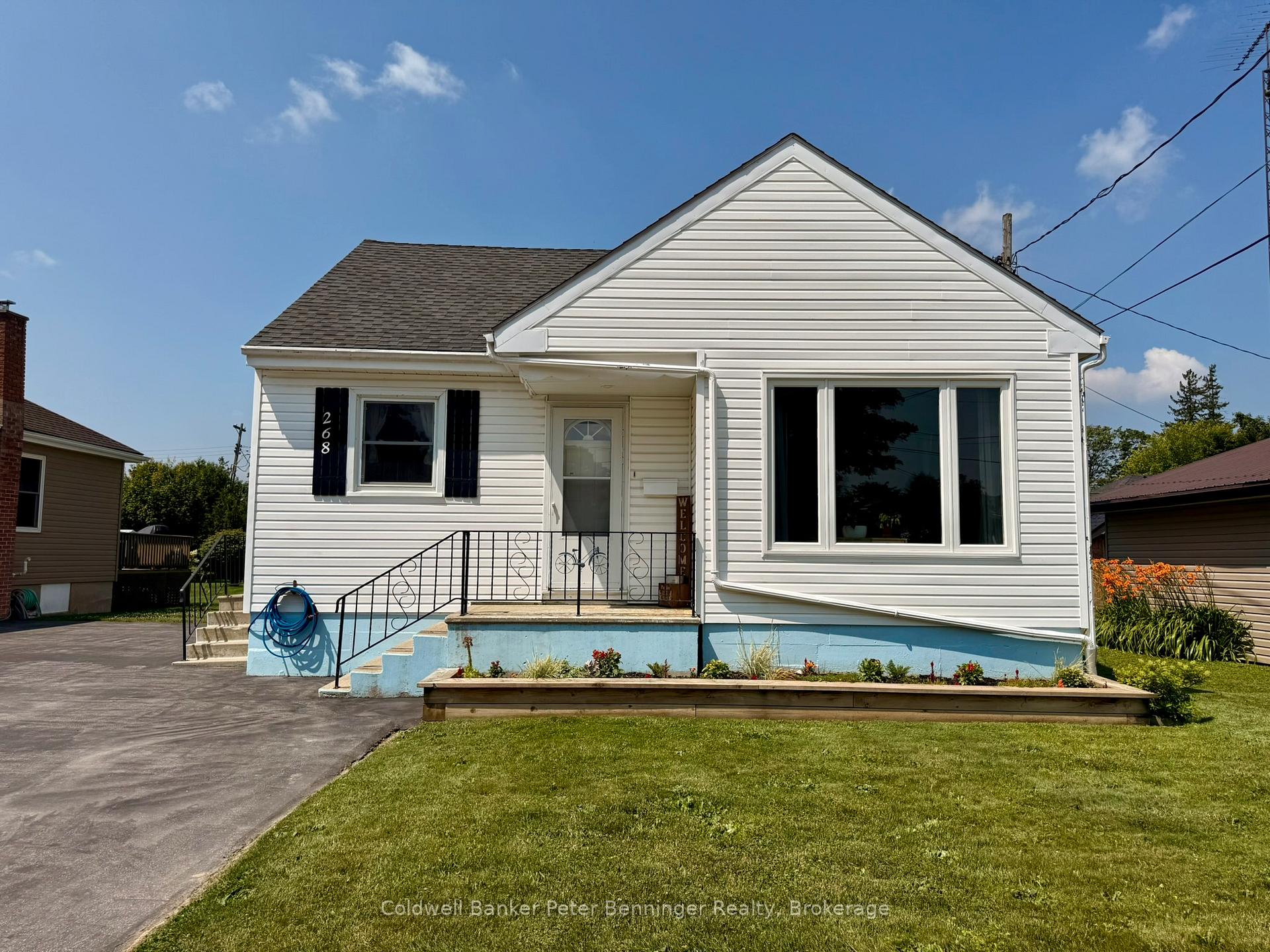 Photo 2 of 268 3rd Avenue SE, Arran-Elderslie — HOMEH