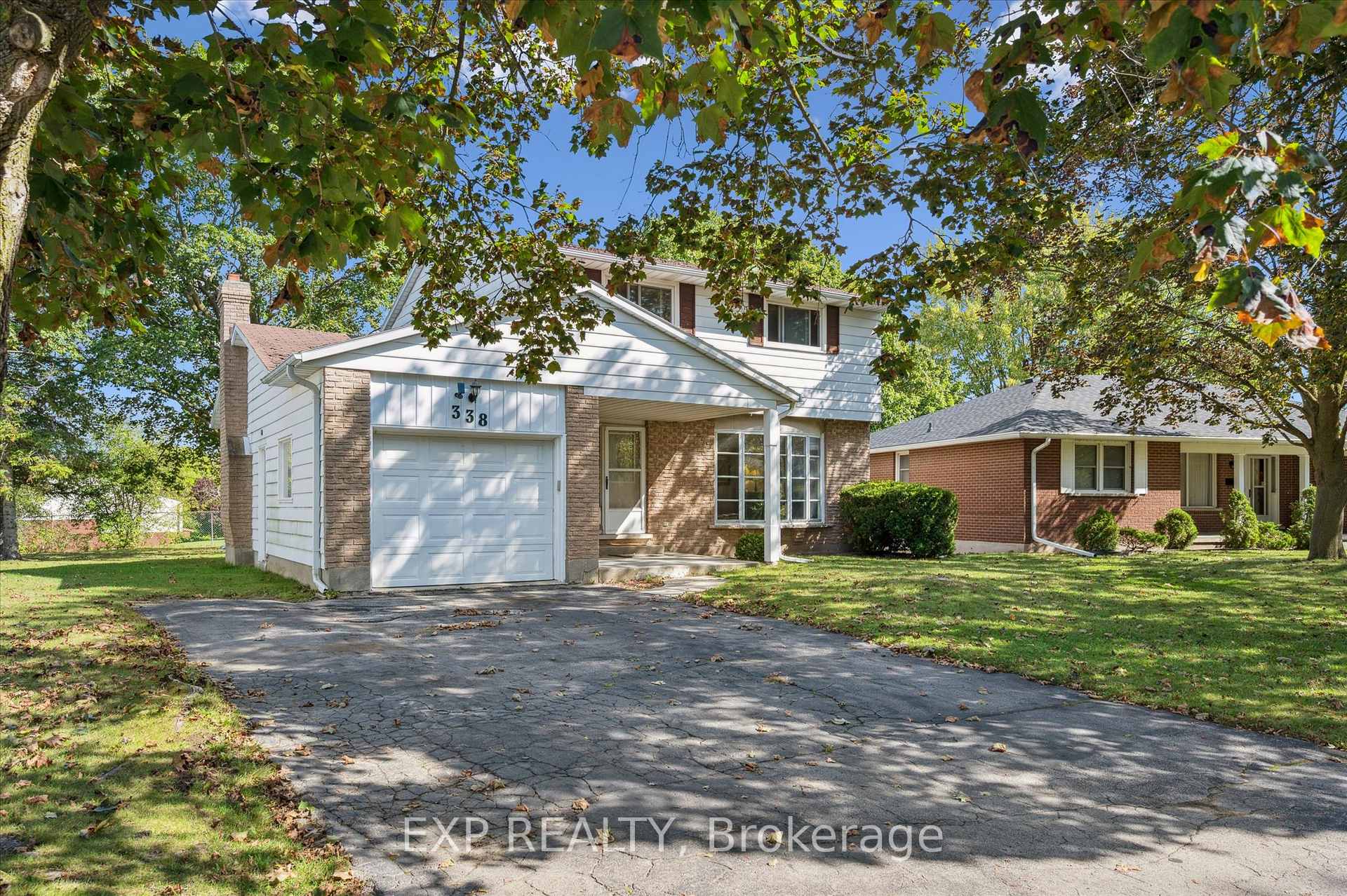 Photo 2 of 338 Ascot Place, Waterloo — HOMEH
