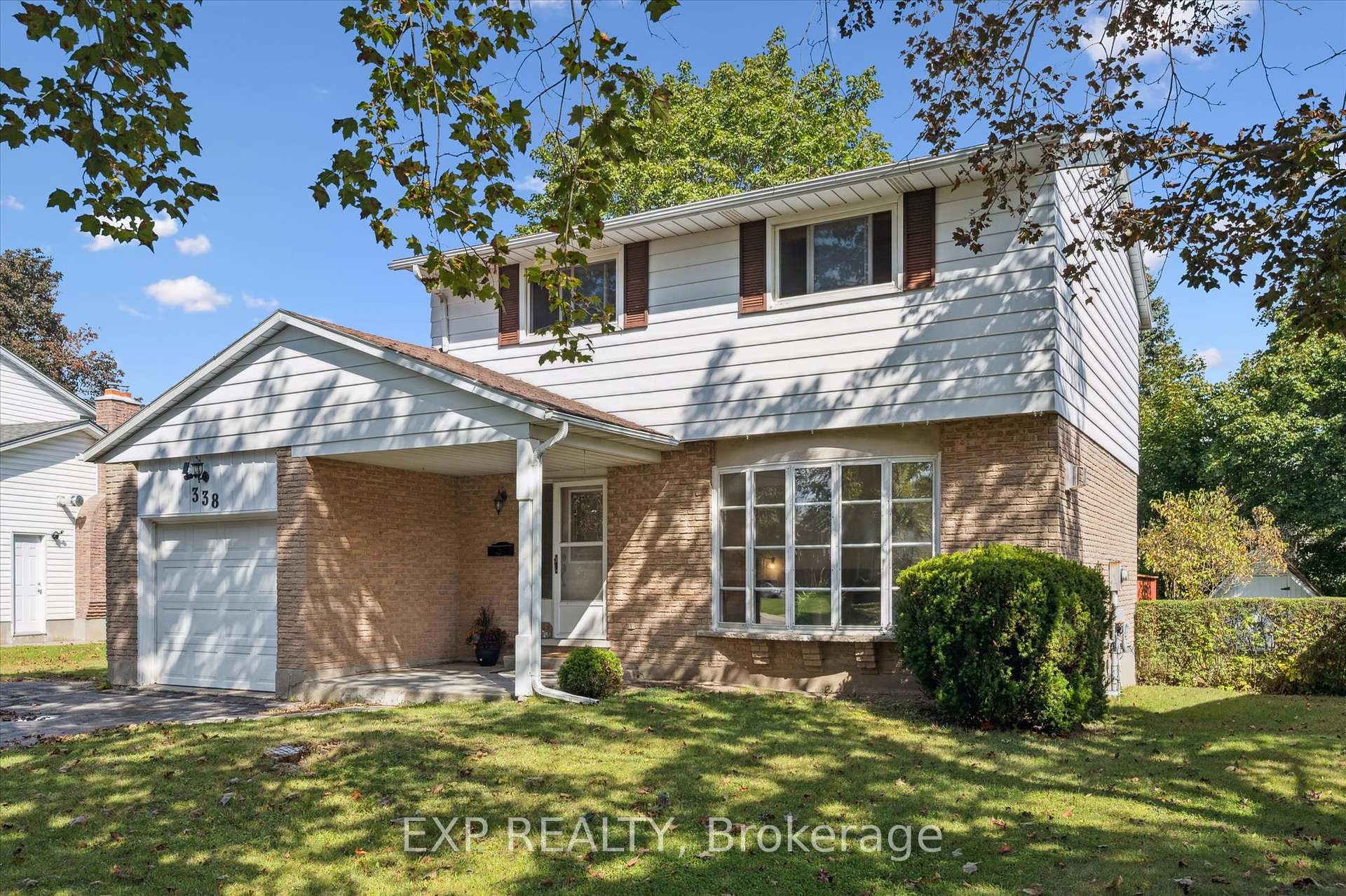 Photo 3 of 338 Ascot Place, Waterloo — HOMEH