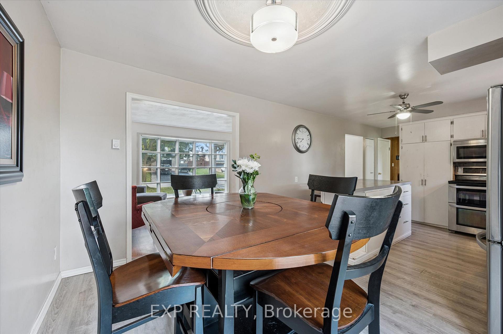 Photo 9 of 338 Ascot Place, Waterloo — HOMEH