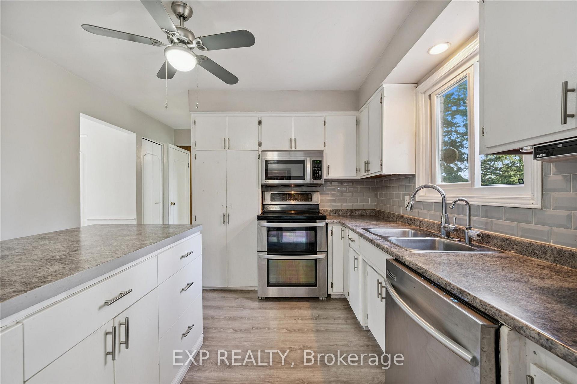 Photo 12 of 338 Ascot Place, Waterloo — HOMEH
