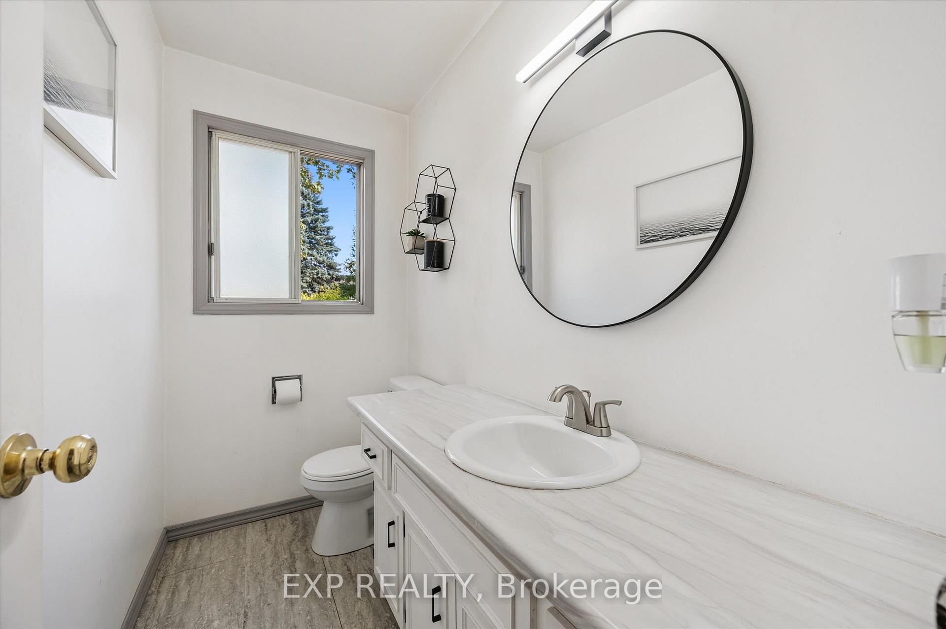 Photo 15 of 338 Ascot Place, Waterloo — HOMEH