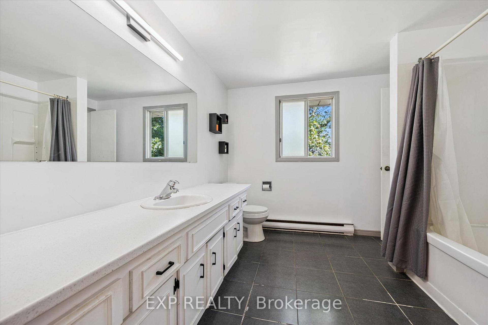 Photo 18 of 338 Ascot Place, Waterloo — HOMEH