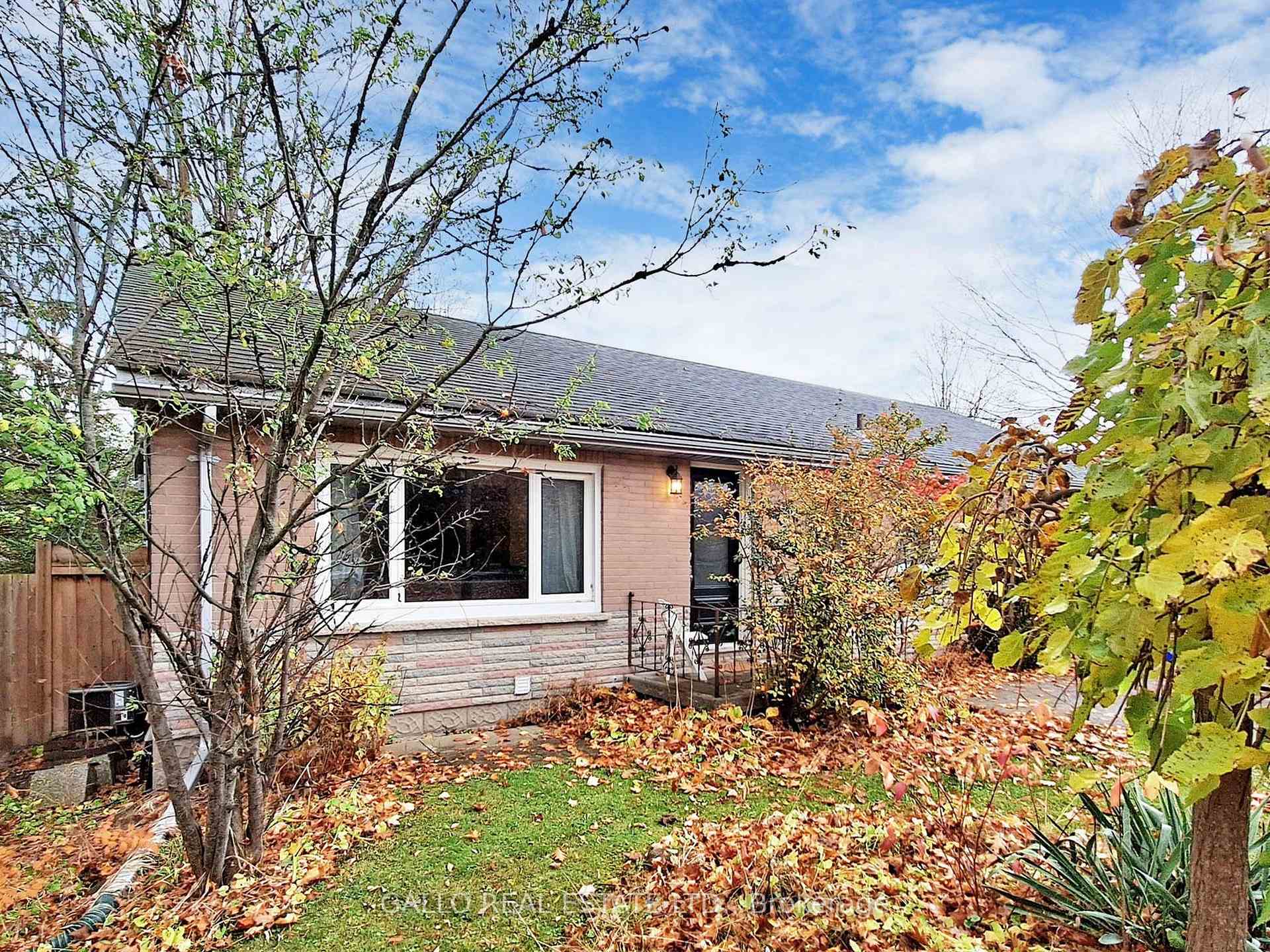Photo 1 of 170 East Street, Uxbridge — HOMEH