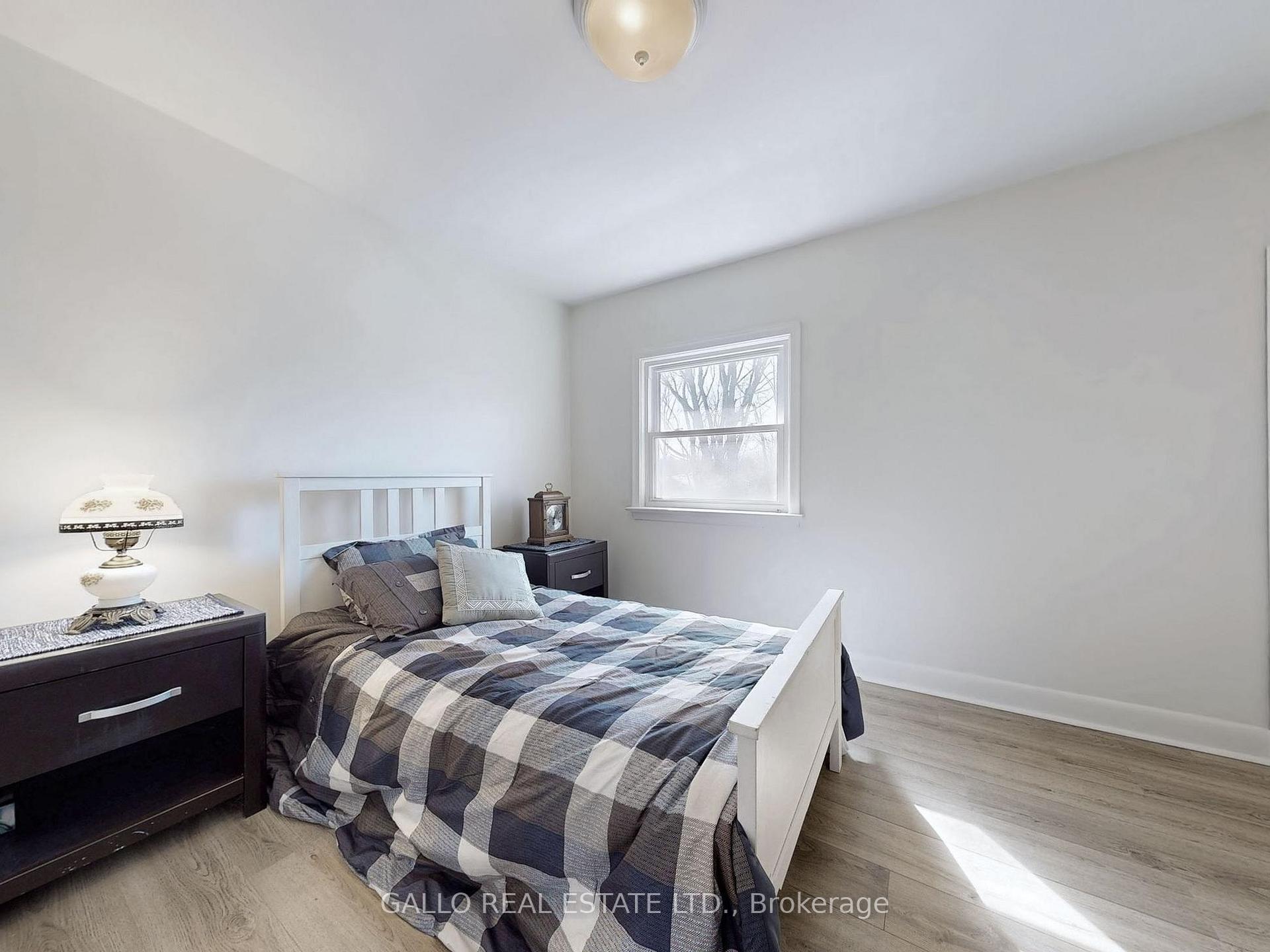 Photo 8 of 170 East Street, Uxbridge — HOMEH