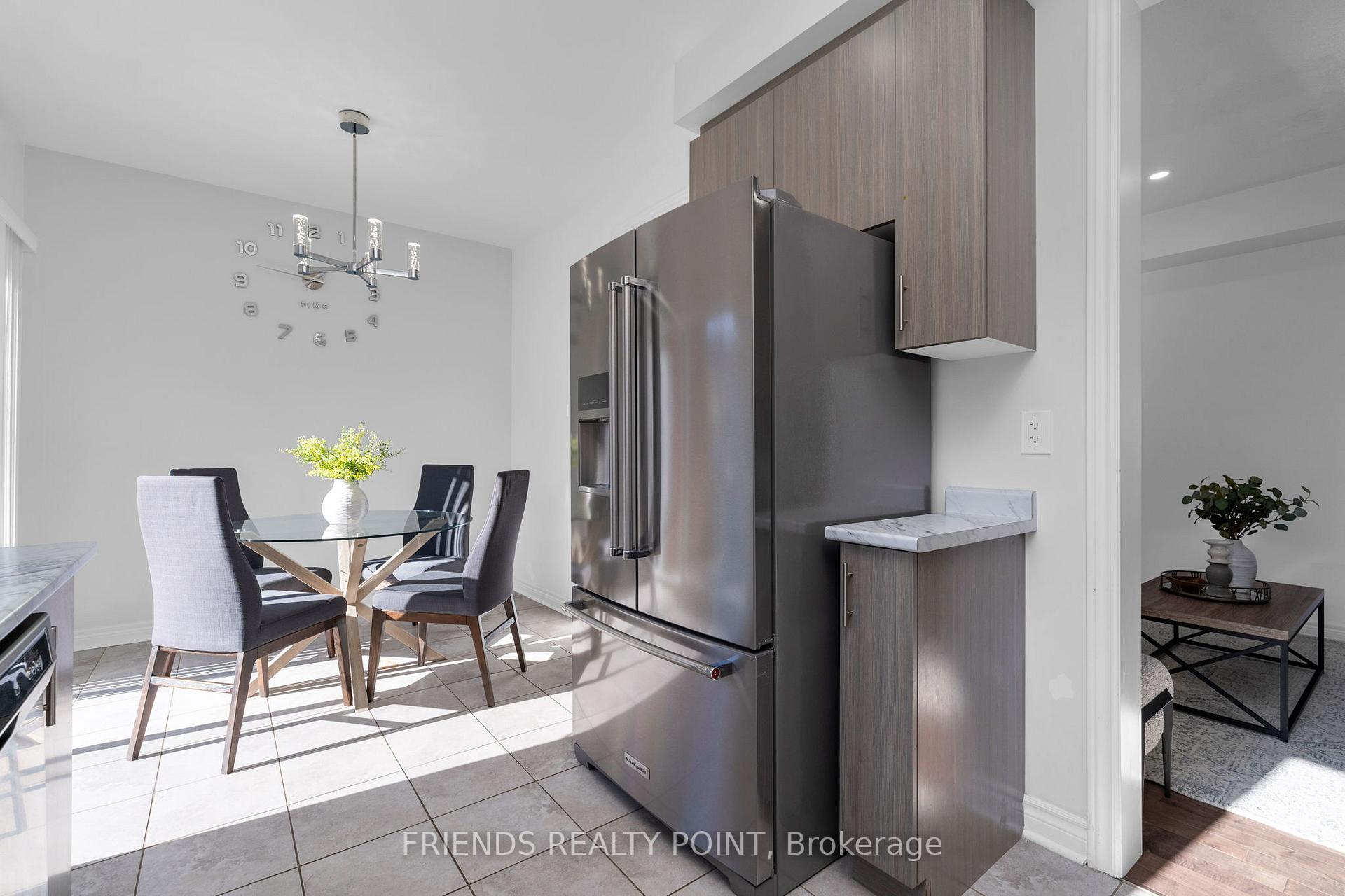 Photo 23 of 57 Forsyth Crescent, Barrie, West Bayfield — HOMEH