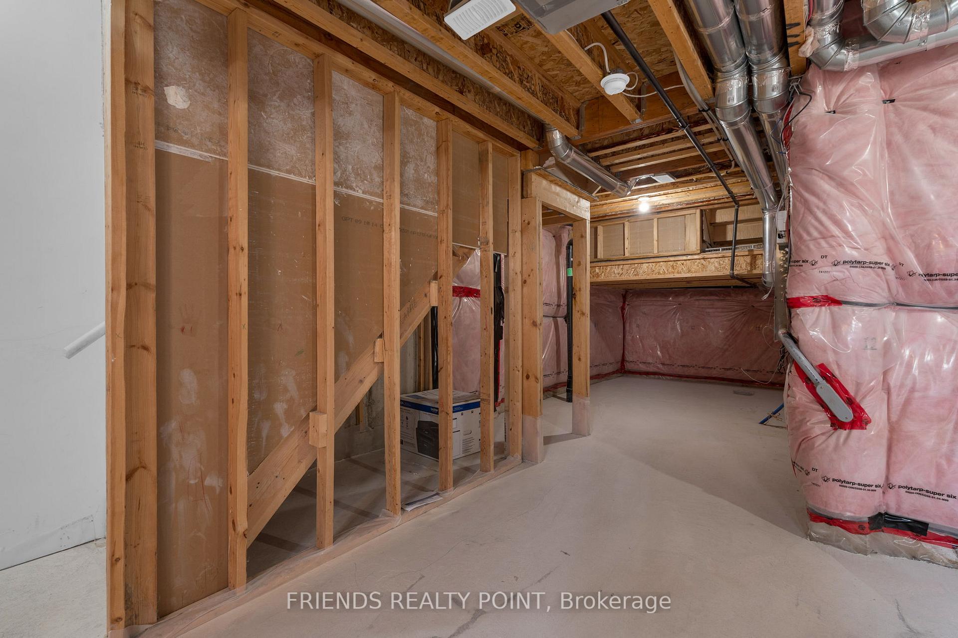 Photo 28 of 57 Forsyth Crescent, Barrie, West Bayfield — HOMEH