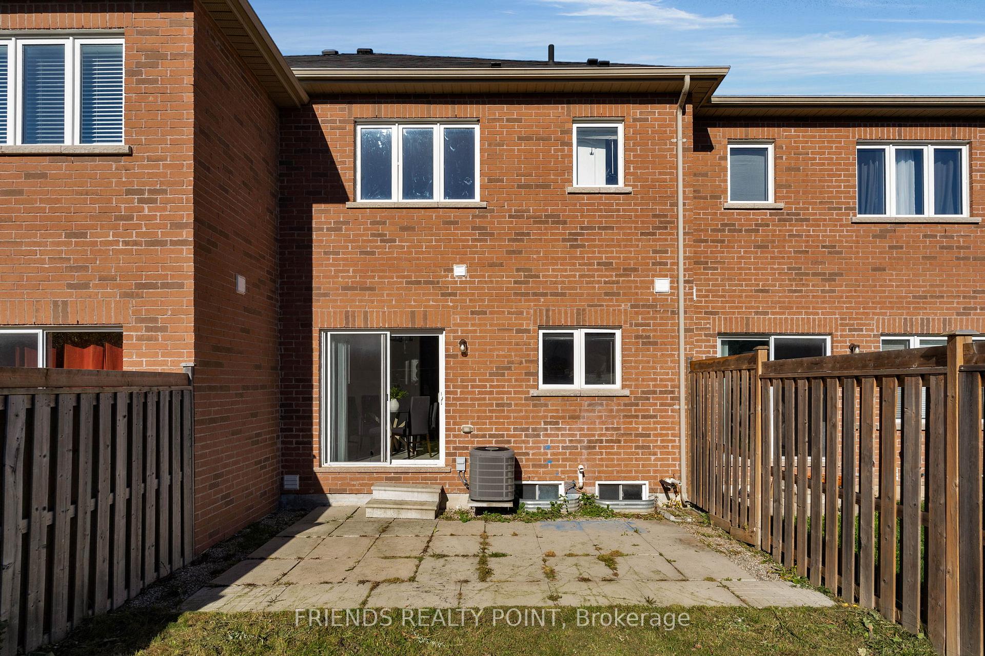 Photo 29 of 57 Forsyth Crescent, Barrie, West Bayfield — HOMEH