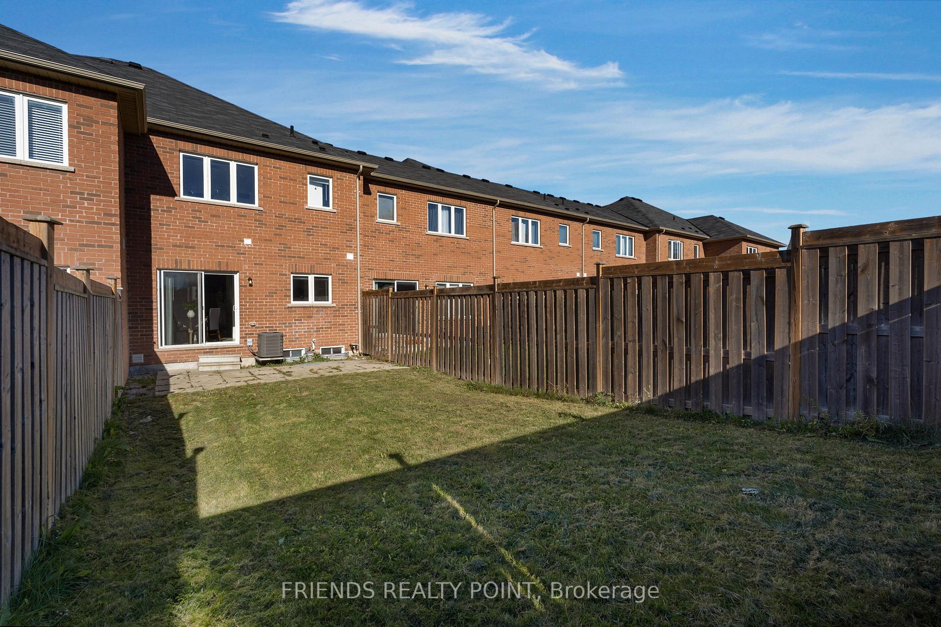 Photo 30 of 57 Forsyth Crescent, Barrie, West Bayfield — HOMEH