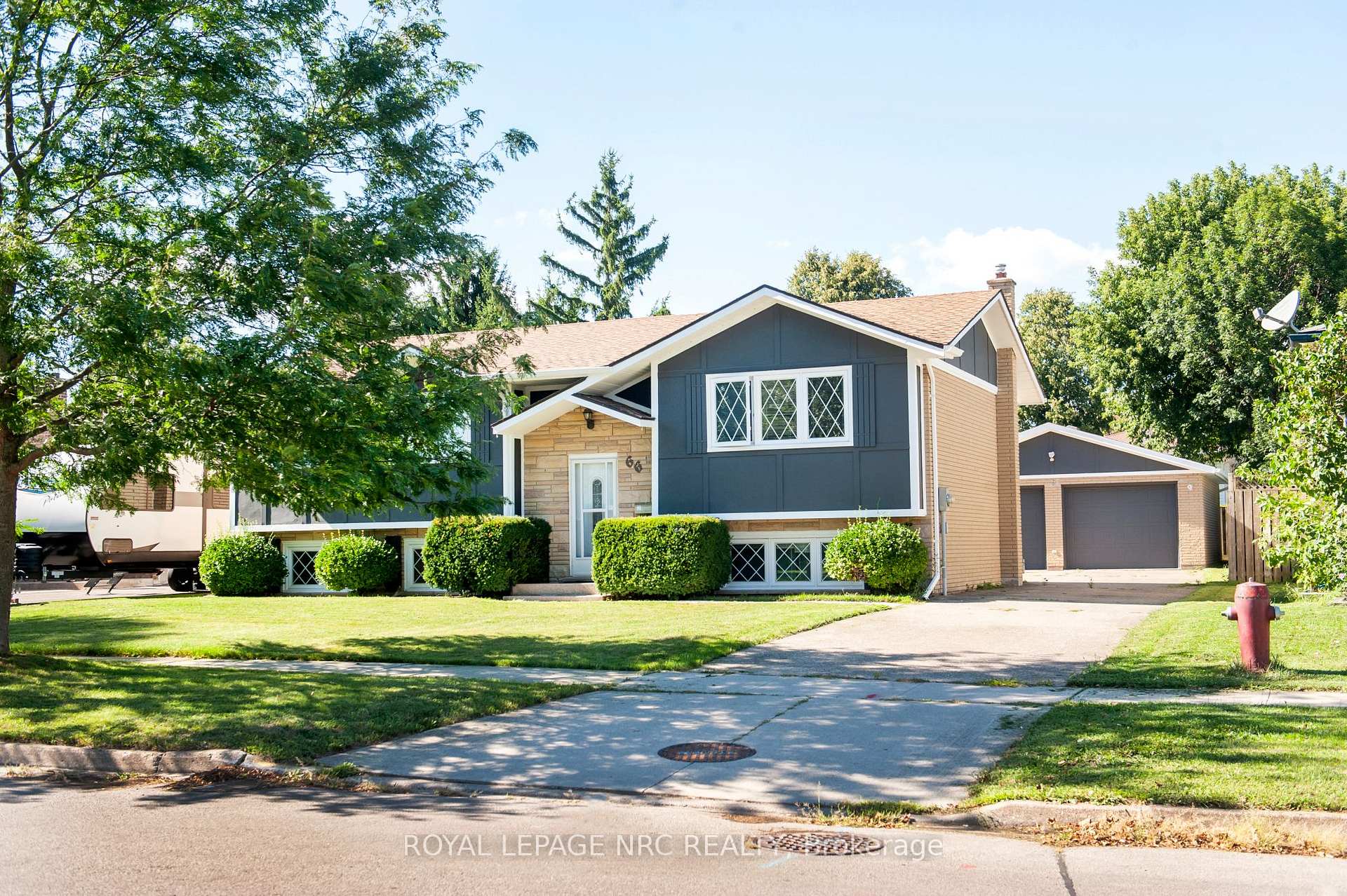 Photo 3 of 66 Rolling Acres Drive, Welland, N. Welland — HOMEH