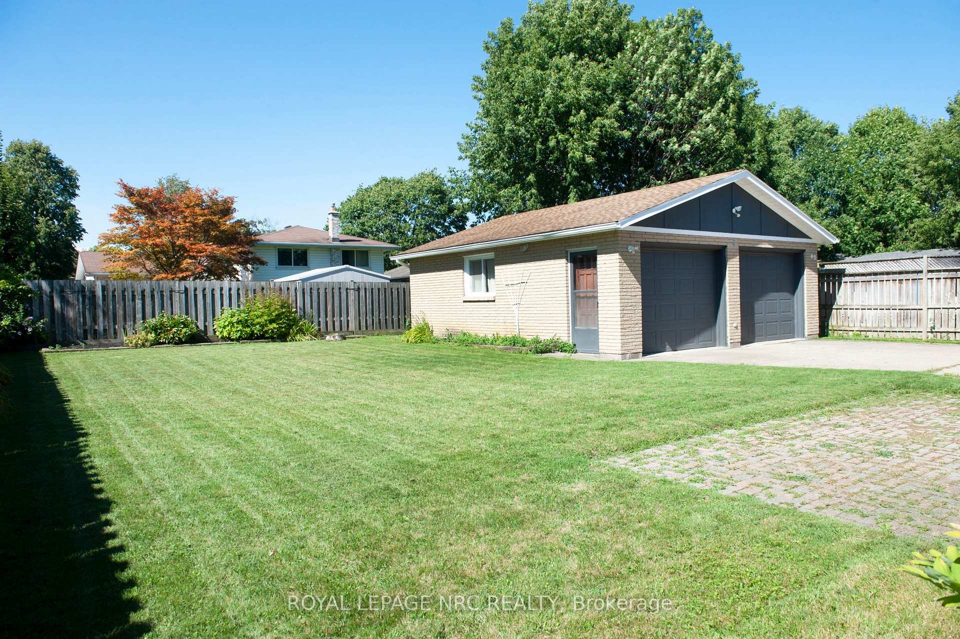 Photo 7 of 66 Rolling Acres Drive, Welland, N. Welland — HOMEH