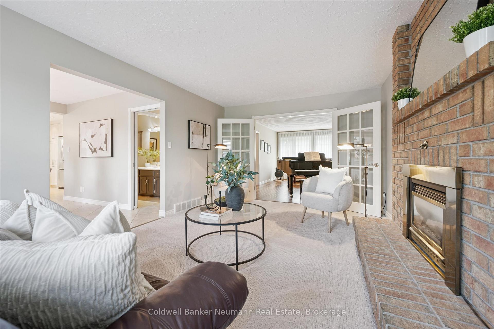 Photo 6 of 466 Branstone Drive, Waterloo — HOMEH