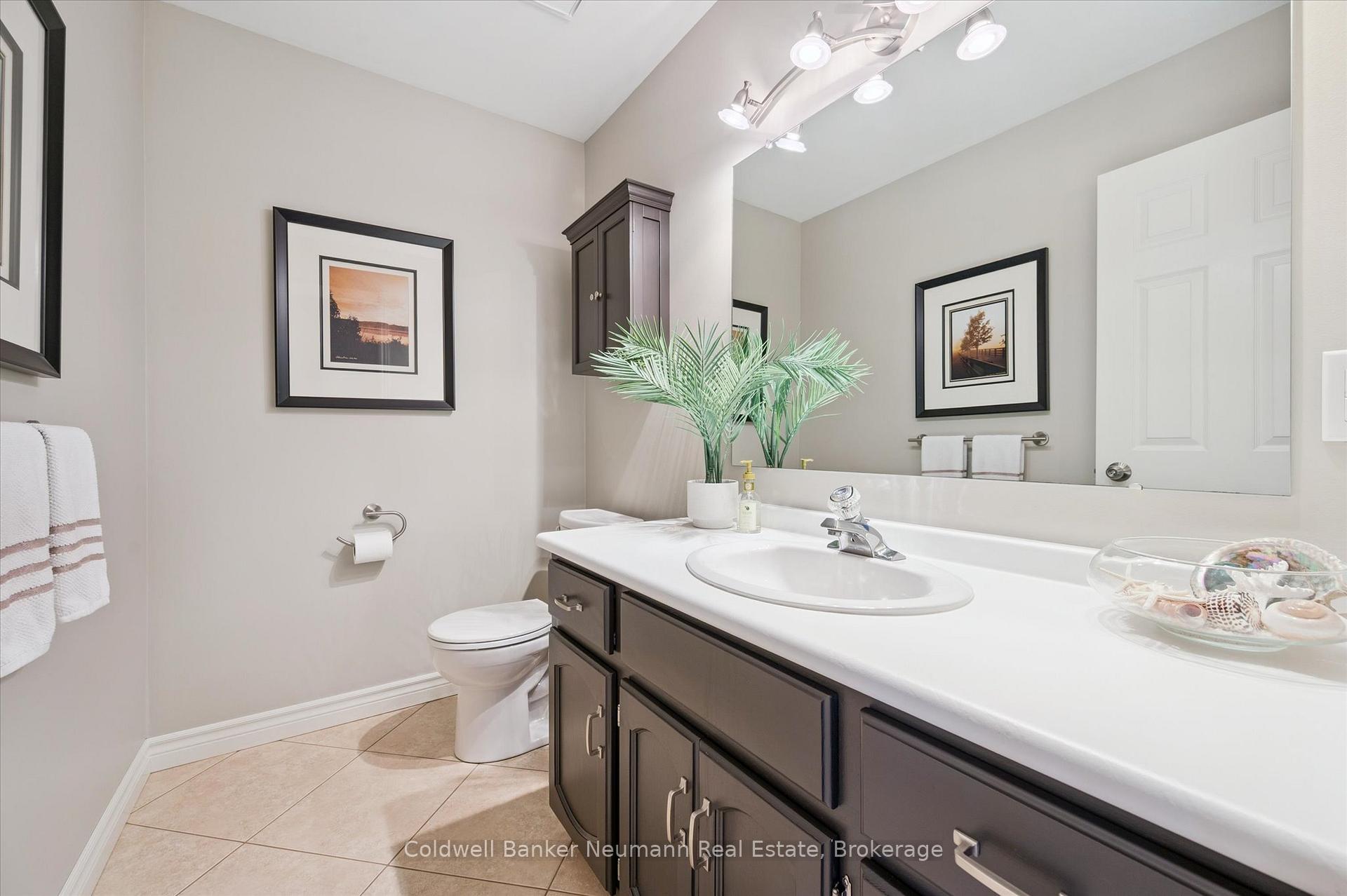 Photo 10 of 466 Branstone Drive, Waterloo — HOMEH