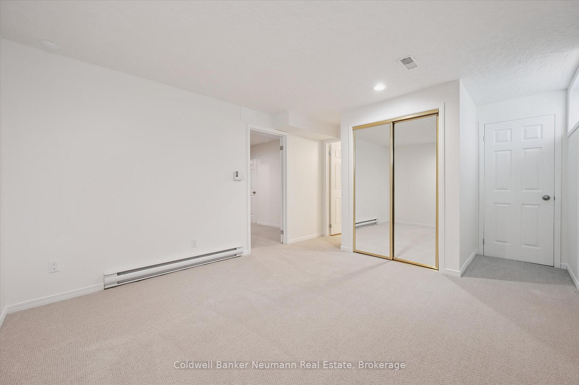 Photo 26 of 466 Branstone Drive, Waterloo — HOMEH