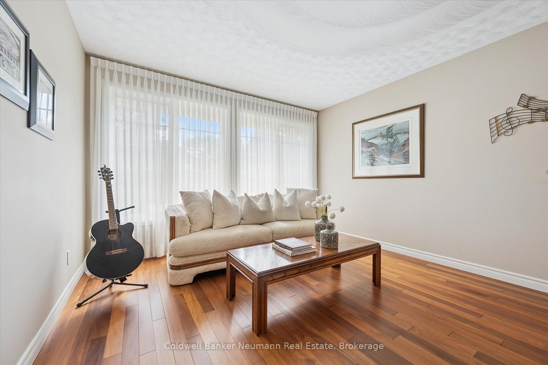 Photo 27 of 466 Branstone Drive, Waterloo — HOMEH