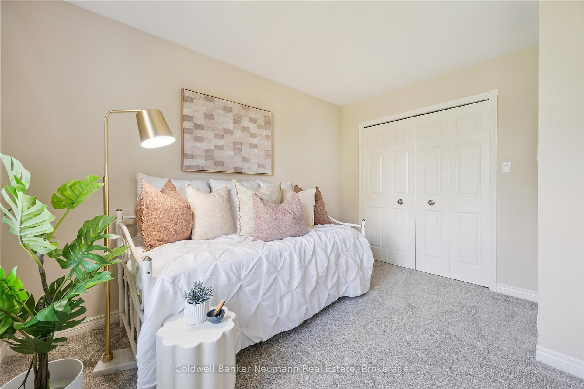 Photo 37 of 466 Branstone Drive, Waterloo — HOMEH