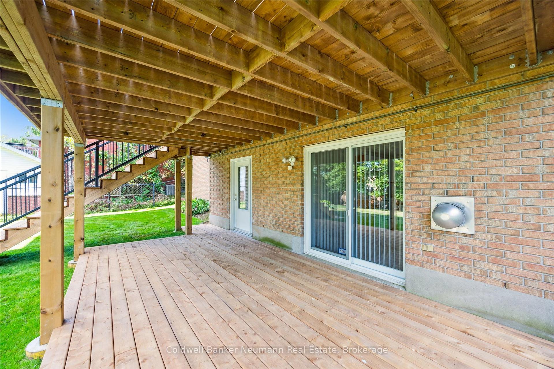 Photo 45 of 466 Branstone Drive, Waterloo — HOMEH