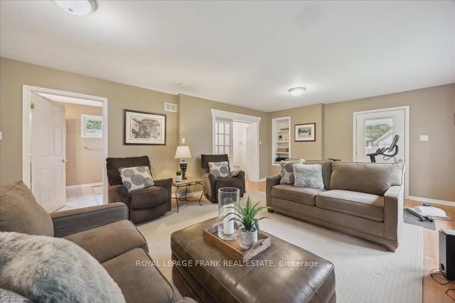 Photo 20 of 12 Linton Court, Uxbridge — HOMEH