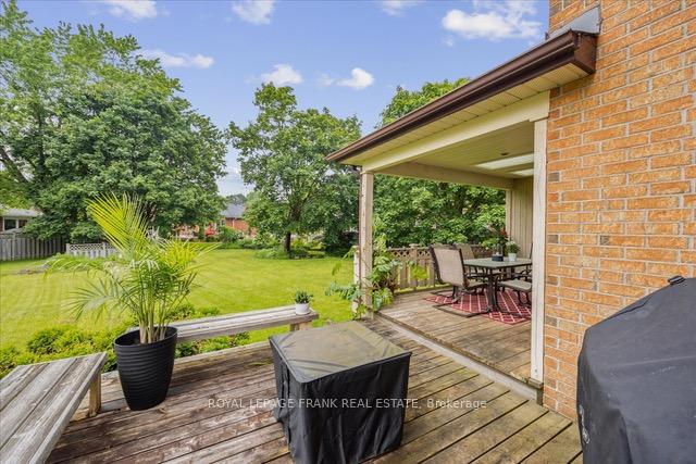 Photo 37 of 12 Linton Court, Uxbridge — HOMEH