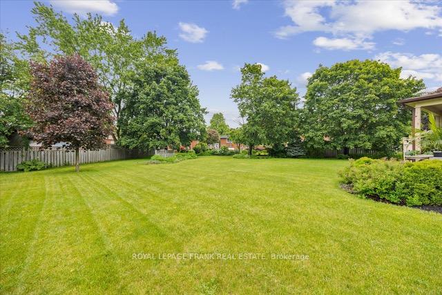 Photo 38 of 12 Linton Court, Uxbridge — HOMEH