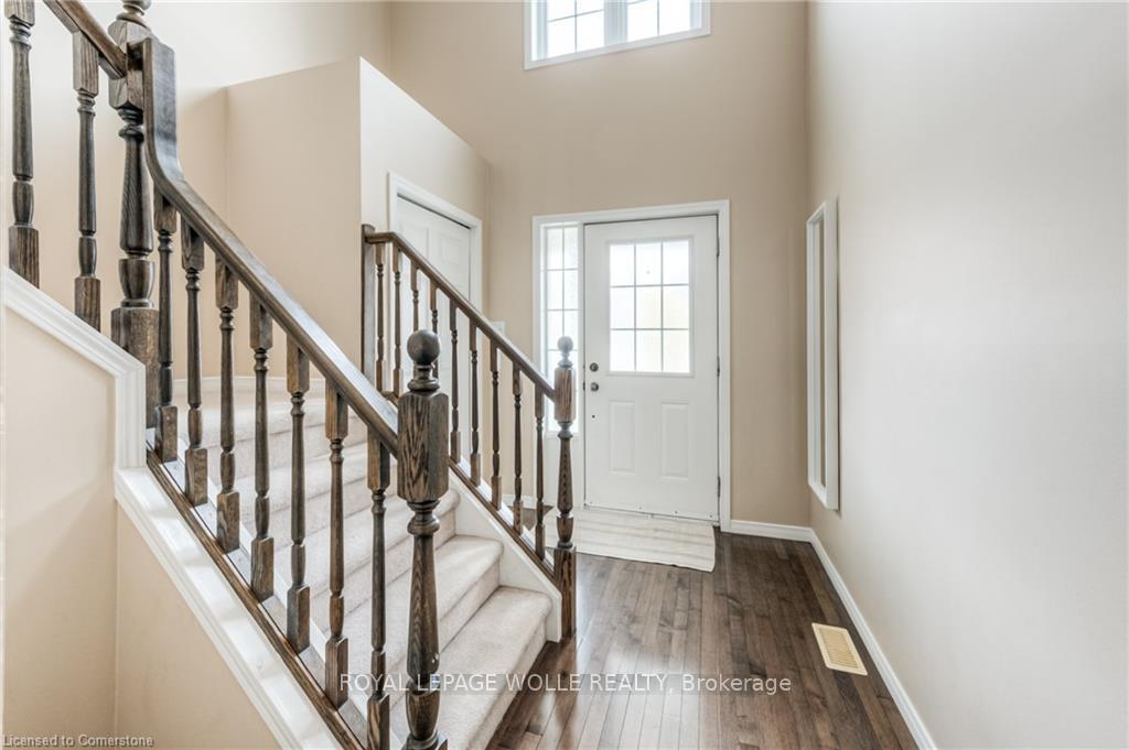 Photo 5 of 556 Wild Iris Avenue, Waterloo — HOMEH