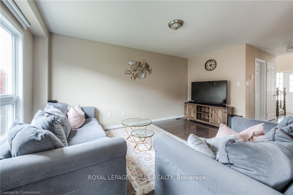 Photo 7 of 556 Wild Iris Avenue, Waterloo — HOMEH