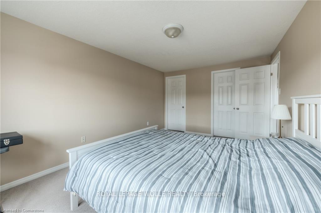 Photo 16 of 556 Wild Iris Avenue, Waterloo — HOMEH
